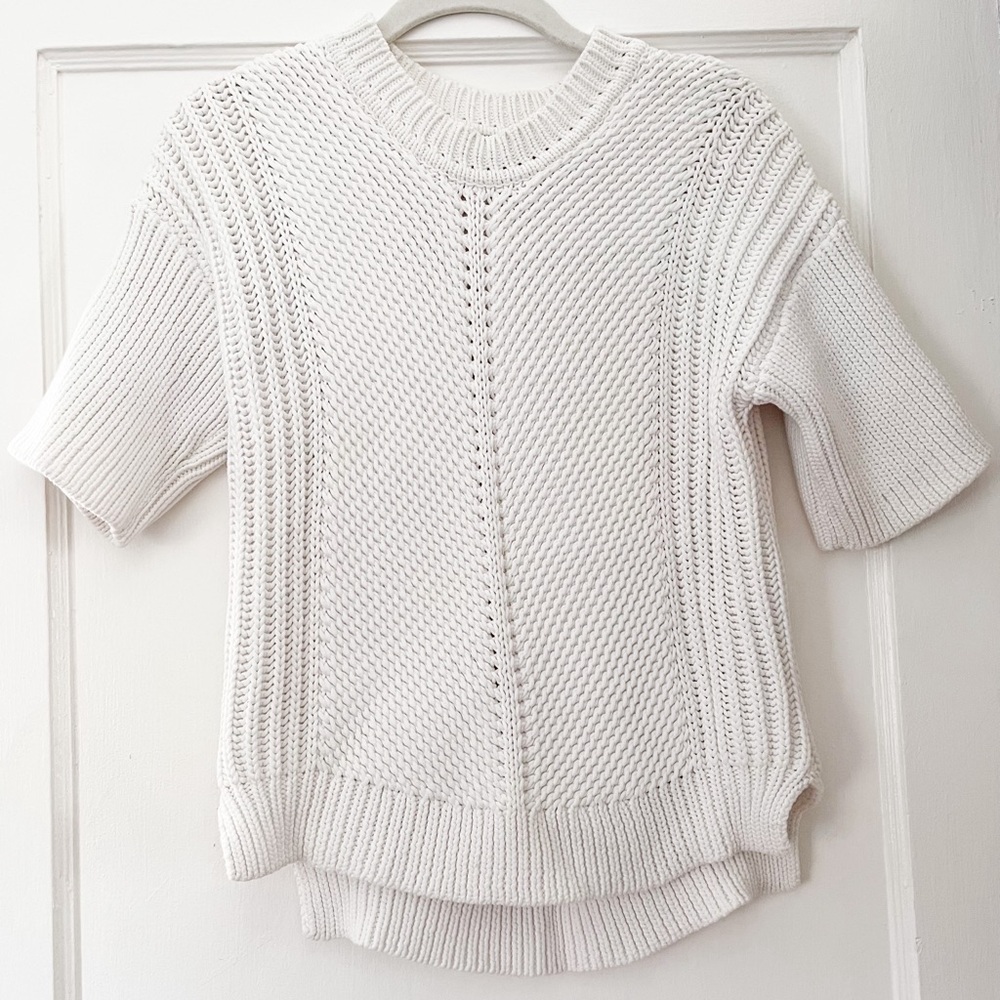 Banana Republic Thick White Knit Sweater